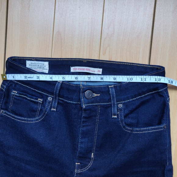 Levi's 721 High Rise Skinny Dark Wash Denim Jeans - Picture 4 of 8